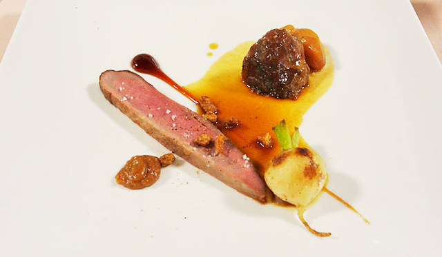 <strong>PERRIER-JOUËT｜ペリエ ジュエ</strong>　鯛とおろし海老芋のロースト　旬の野菜と共に　バニラとレモンのバター風味