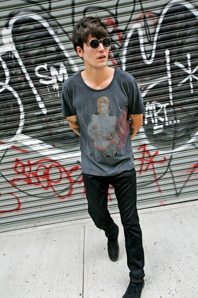 「Pretty Green × Mick Rock」 デヴィッド・ボウイTシャツコレクション モデル「Diamond Dogs」