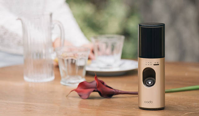 <strong>cado｜カドー</strong>　カドー加湿器「HM-C10U」（直径66×高さ220mm）1万9799円（12月末発売予定　）