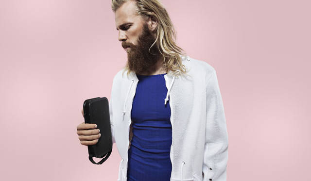 <strong>B&O PLAY</strong>　Bluetooth™ポータブルスピーカー「BeoPlay A2」