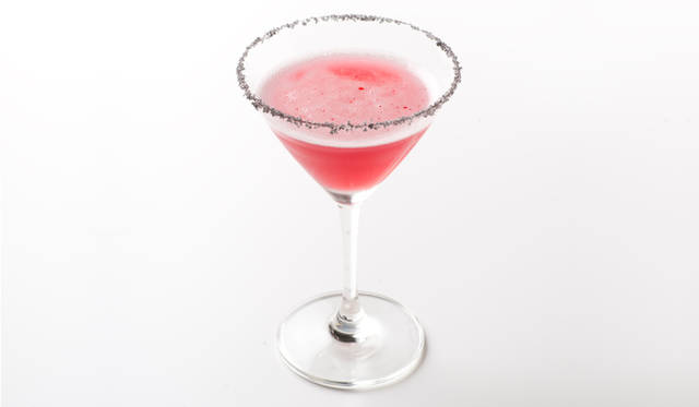 エナジードリンクにアルコールをチャージする「マカン ターボ」