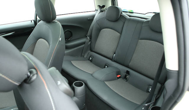 MINI ONE｜ミニ ワン