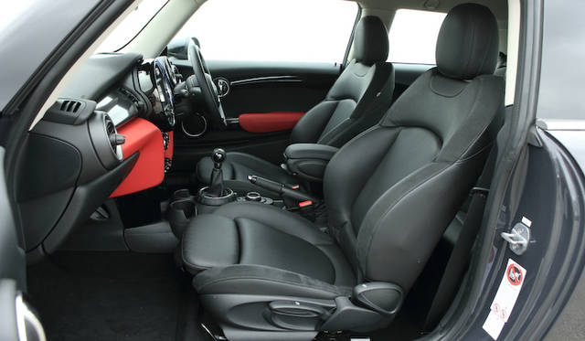 MINI Cooper S｜ミニ クーパー S