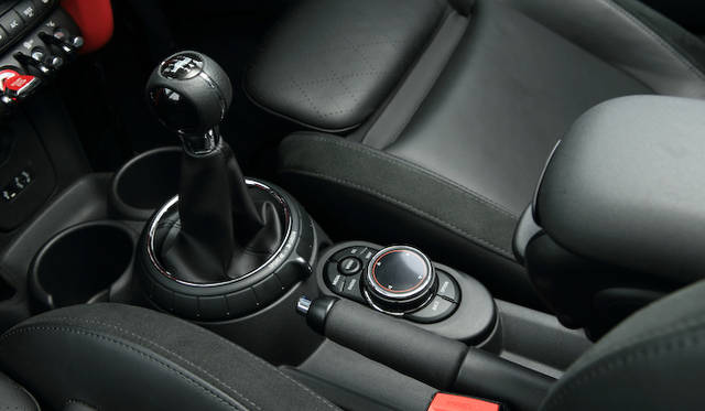 MINI Cooper S｜ミニ クーパー S