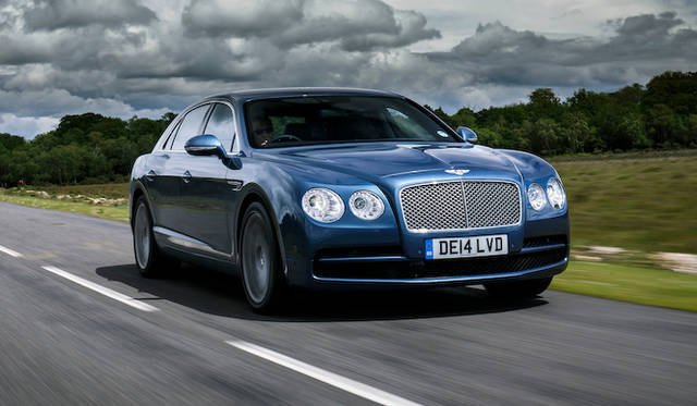 Bentley Flying Spur V8|ベントレー フライングスパー V8