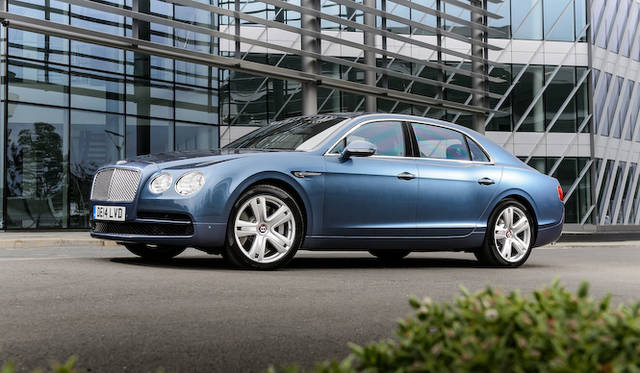 Bentley Flying Spur V8|ベントレー フライングスパー V8