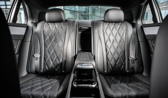 Bentley Flying Spur V8|ベントレー フライングスパー V8