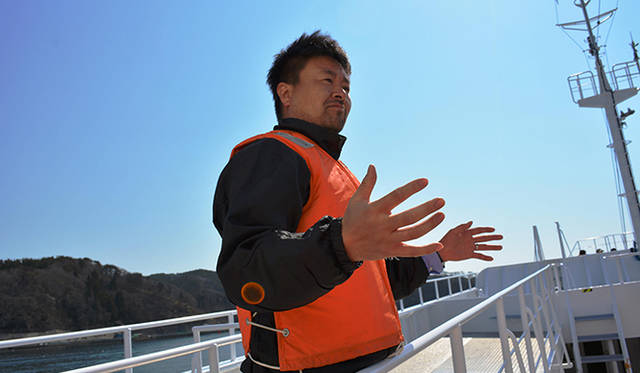 地元の子供たちの「食育」プロジェクトにも積極的にかかわる臼井社長。リスクも承知でバネとして前に進もうとする姿勢に共感