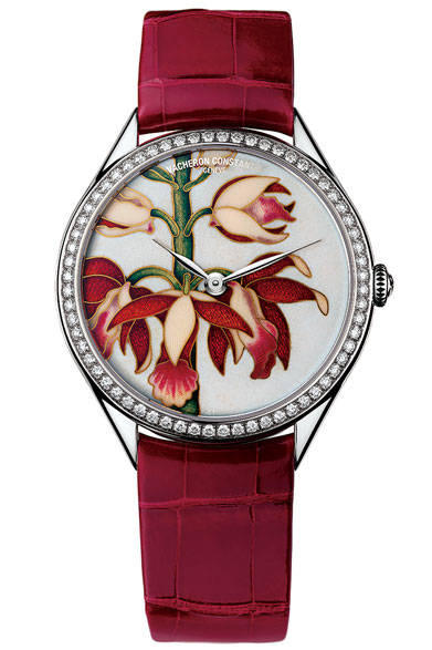 ケース｜ホワイトゴールド<br />直径｜37mm<br />ムーブメント｜手巻き<br />ブレスレット｜ワニ革製<br />防水｜30m<br />