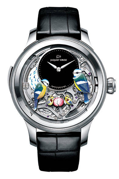 ケース｜グレイゴールド<br />直径｜47mm<br />ムーブメント｜手巻き<br />ブレスレット｜ワニ革製<br />