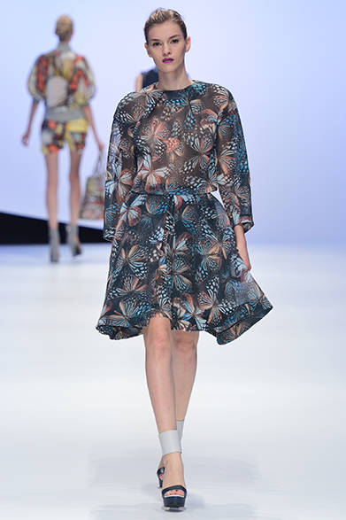 ハナエモリ　2015年春夏コレクション