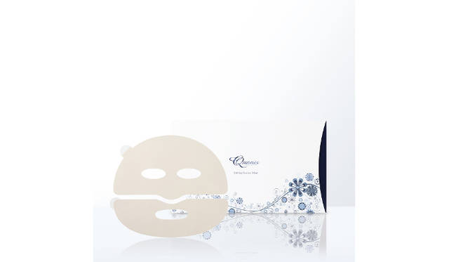 顔の上でじんわりととろける「メルティングエッセンスマスク」 