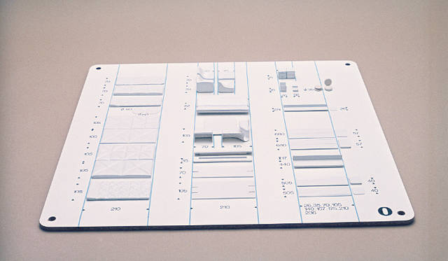 本プロジェクトの「ラ･マケット（模型）」Maquette Herman Miller, 1972. Level 0. ©Archives Pierre Paulin