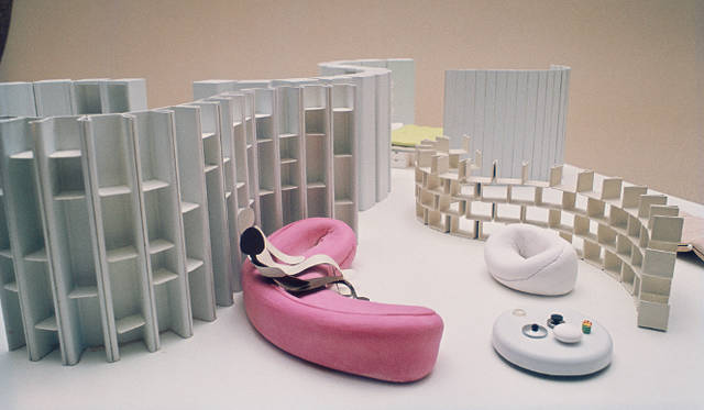 本プロジェクトの「ラ･マケット（模型）」Maquette Herman Miller, 1972. Level 5. ©Archives Pierre Paulin