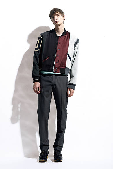 <strong>MAISON MARTIN MARGIELA（メゾン マルタン マルジェラ）</strong>　ブルゾン32万9400円 ※阪急メンズ限定、パンツ5万5080円、Tシャツ2万3760円、シューズ10万5840円（メゾン マルタン マルジェラ／阪急メンズ東京2階）