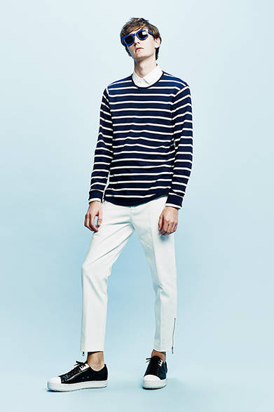 <strong>NEIL BARRETT（ニール バレット）</strong>　ニールバレットのプレスプリングは、上質な素材のトータルコーディネイトによるワンランク上のマリンルック。<br />ニット4万1040円、パンツ8万2080円、シャツ7万3440円、シューズ7万6680円、サングラス5万7240円（ニール バレット／阪急メンズ東京2階）