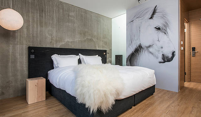 7. アイスランド・セルフォス「ION Luxury Adventure Hotel」