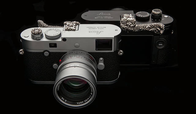  Map Camera｜マップカメラ　ステアリングシルバー製ライカM専用グリップ「Treasure Grip for Leica M」