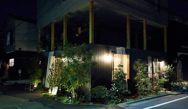 「たぐい食堂」が入居する建物の外観。店主の奥さんが働いている建築事務所の設計で、2015年のグッドデザイン賞を受賞している