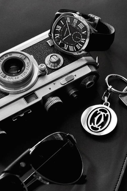 04_DRIVE_DE_-CARTIER John Balsom Ⓒ Cartier