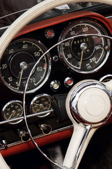 13_DRIVE_DE_-CARTIER