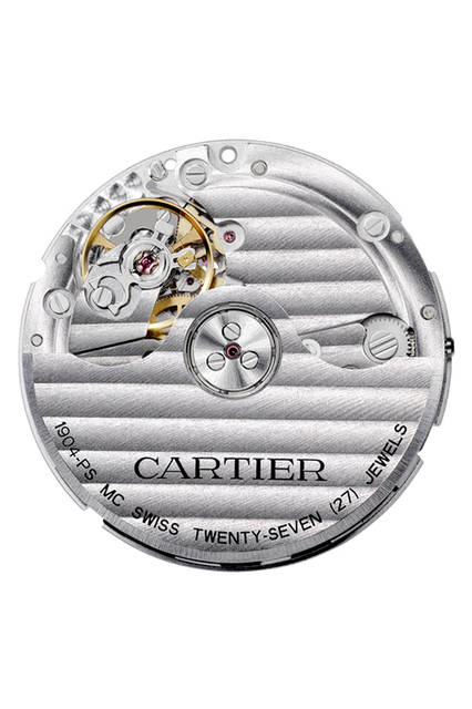 22_CARTIER_CALIBRE_1904_PS_MC_VERSO <strong>ドライブ ドゥ カルティエ</strong><br />ムーブメント|自動巻き(Cal.1904-PS MC)<br />
