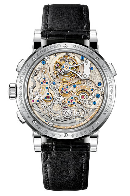 <strong>ダトグラフ・パーペチュアル・トゥールビヨン</strong><br />ケース｜プラチナ<br />直径｜41.5mm<br />厚さ｜14.6mm<br />ムーブメント｜手巻き（Cal.L952.2）<br />機能｜クロノグラフ（フライバック機能付き、12時間積算計、ステップ運針する30分積算計）、トゥールビヨン（ストップセコンド機能付き）、パーペチュアルカレンダー、アウトサイズデイト（2枚のディスクによる日付表示）、パワーリザーブ表示<br />ストラップ｜アリゲーター<br />防水｜3気圧<br />限定数｜100本<br />発売時期｜2016年10月予定<br />予価｜29万5000ユーロ