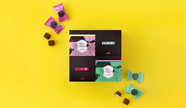 キューブショコラ<br> 価格｜10個入 各540円