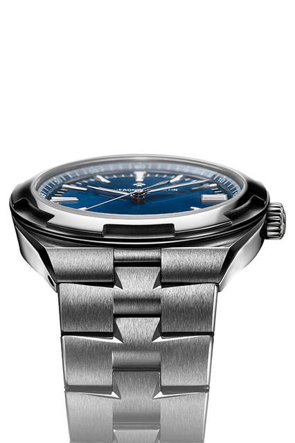 <strong>オーヴァーシーズ</strong><br />ケース｜ステンレススチール<br />直径｜41mm<br />厚さ｜11.0mm<br />ムーブメント│自動巻き（Cal.5100）<br />機能｜日付表示<br />防水│15気圧<br />ブレスレット│ステンレススチール（ラバーストラップとアリゲーターストラップ、ストラップ相互換装が可能なフォールディングクラスプ付属）<br />発売時期│2016年6月予定<br />予価｜267万3000円