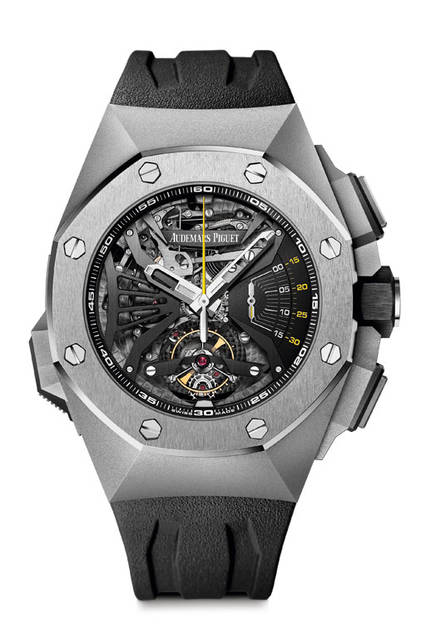 <strong>ロイヤル オーク コンセプト・スーパーソヌリ</strong><br />ケース｜チタン<br />直径｜44mm<br />厚さ│16.5mm<br />ムーブメント｜手巻き（Cal.2937）<br />機能｜ミニッツリピーター、トゥールビヨン、クロノグラフ（30分積算計）<br />ストラップ｜ブラックラバー<br />防水｜20ｍ<br />発売時期｜2016年9月予定<br />予価｜6453万円
