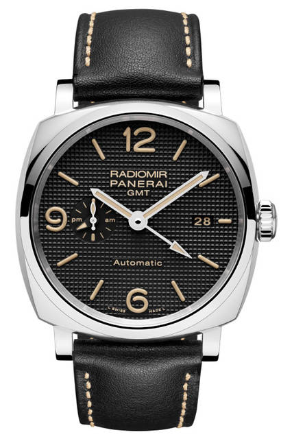 <strong>ラジオミール1940 スリーデイズ GMT<br />オートマティック アッチャイオ-45mm</strong><br />PAM00627<br />ケース｜ステンレススチール<br />直径｜45mm<br />ムーブメント｜自動巻き（Cal.P.4001）<br />機能｜第二時間帯表示、昼夜表示、パワーリザーブ表示（ムーブメント裏蓋側）、ゼロリセット機能、日付表示<br />ストラップ｜カーフ<br />防水｜10気圧<br />発売時期｜2016年夏予定