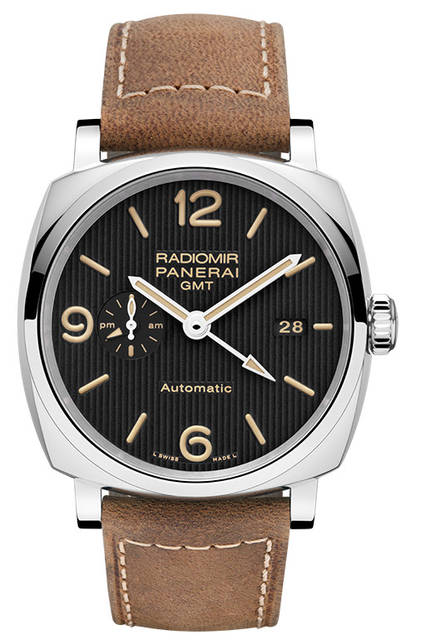 <strong>ラジオミール1940 スリーデイズ GMT<br />オートマティック アッチャイオ-45mm</strong><br />PAM00657<br />ケース｜ステンレススチール<br />直径｜45mm<br />ムーブメント｜自動巻き（Cal.P.4001）<br />機能｜第二時間帯表示、昼夜表示、パワーリザーブ表示（ムーブメント裏蓋側）、ゼロリセット機能、日付表示<br />ストラップ｜カーフ<br />防水｜10気圧<br />発売時期｜2016年夏予定