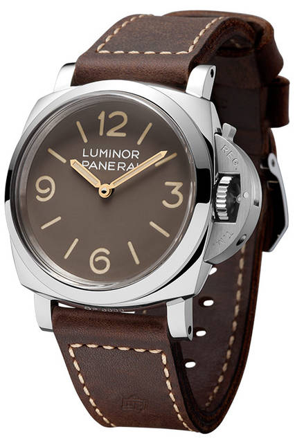 <strong>ルミノール 1950<br />スリーデイズ　アッチャイオ-47mm</strong><br />PAM00663<br />ケース｜ステンレススチール<br />直径｜47mm<br />ムーブメント｜手巻き（Cal.P.3000）<br />ストラップ｜カーフ<br />防水｜10気圧<br />限定数｜世界1000本<br />発売時期｜2016年夏予定