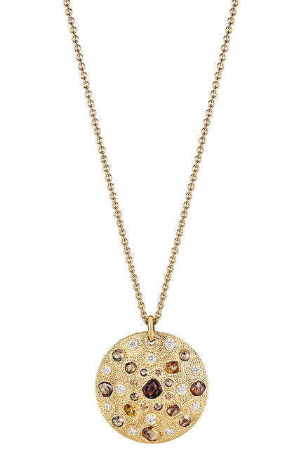 素材｜イエローゴールド、ダイヤモンド（トータル3.19ct） <br>価格｜216万5400円