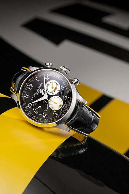 <strong>ケープランド シェルビー® コブラ 1963</strong><br />ケース｜ステンレススチール<br />直径｜44mm<br />厚さ｜14.95mm<br />ムーブメント｜自動巻き（Cal.7753ベース）<br />機能｜クロノグラフ（12時間積算計、30分積算計）、日付表示<br />ストラップ｜アリゲーター<br />防水｜5気圧<br />限定数｜1963本<br />発売時期｜2016年6月予定<br />予価｜47万5000円（税抜）