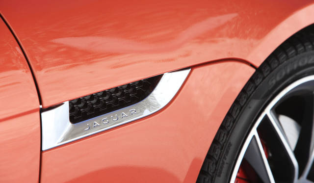 Jaguar F Type R AWD|ジャガーFタイプ R AWD 015