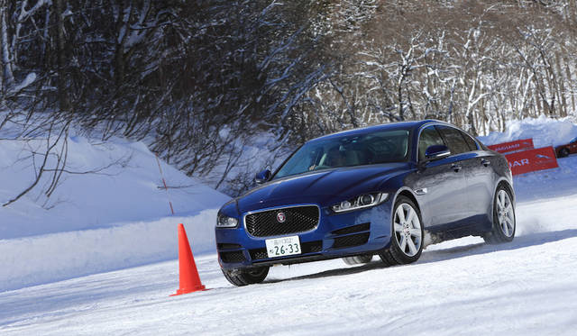 Jaguar XE|ジャガー XE 001