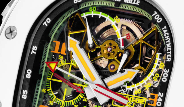 <strong>RM 50-02 ACJ トゥールビヨン スプリットセコンド クロノグラフ</strong><br />ケース｜チタン・アルミニウム合金、ATZ®ホワイトベゼル<br />サイズ｜縦50.1×横42.7mm<br />厚さ｜16.5mm<br />ムーブメント｜手巻き（Cal.RM50-02）<br />機能｜トゥールビヨン、スプリットセコンドクロノグラフ（60分積算計）、パワーリザーブインジケーター、トルクインジケーター、ファンクションインジケーター<br />ストラップ｜ラバー<br />防水｜50m<br />限定数｜30本（ブティック限定）<br />発売時期｜2016年 年内予定<br />予価｜1億3120万円（税別）