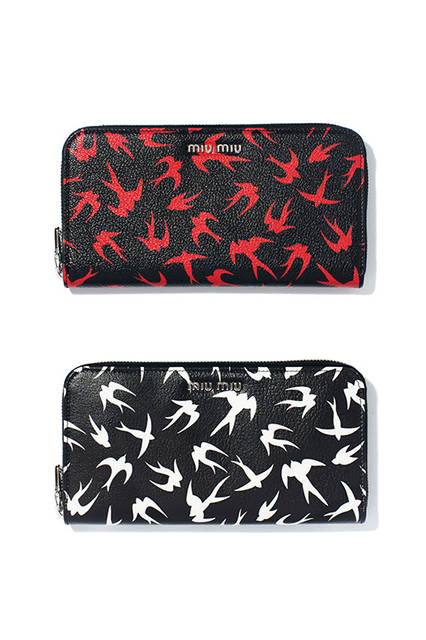 ミュウミュウ ポップアップストア、伊勢丹新宿店にオープン<br><br>   ラウンドジップウォレット  7万4520円