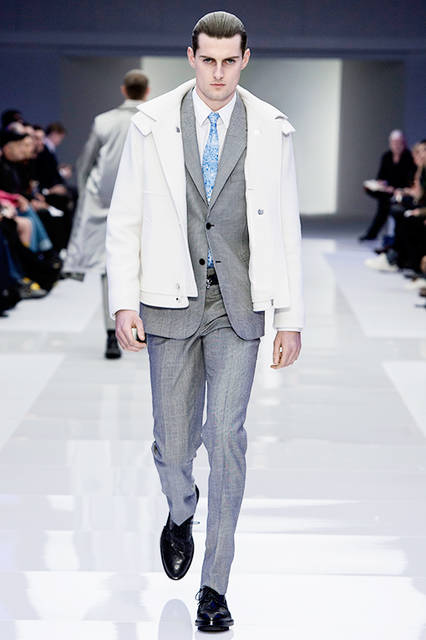 Versace-Men's_FW16_look-5