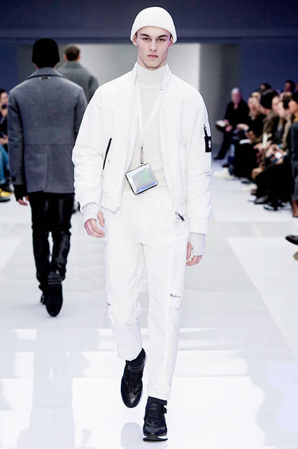 Versace-Men's_FW16_look-12
