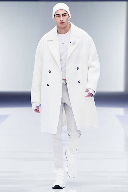 Versace-Men's_FW16_look-16