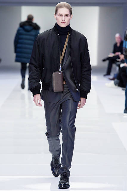 Versace-Men's_FW16_look-33