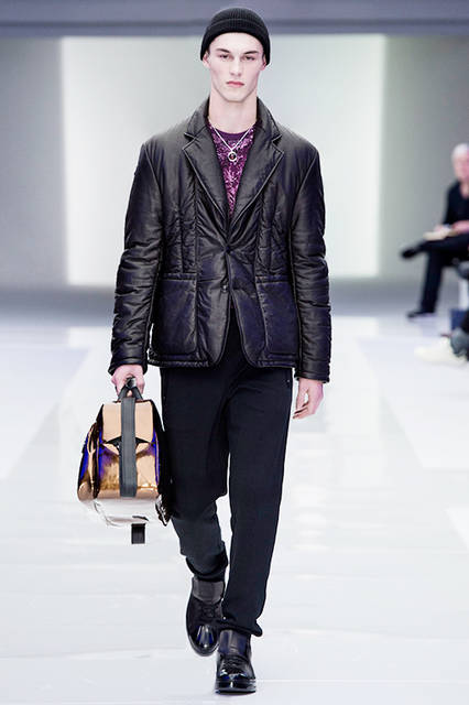 Versace-Men's_FW16_look-45