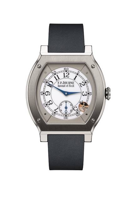 <strong>エレガント 48mm</strong><br />ケース｜チタン<br />サイズ｜縦48mm x　横40㎜<br />厚さ｜7.80 mm<br />ムーブメント｜エレクトロメカニカル（Cal.1210）<br />機能｜モーションディテクターによるスタンバイモード、着用時自動式時間合わせ<br />ストラップ｜ラバー<br />発売時期｜2016年秋冬予定<br />予価｜140万円（税別）