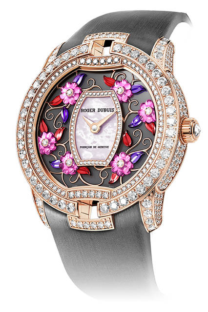 <strong>ブロッサム ベルベット ブルー</strong><br />ケース｜ダイヤモンド付き18Kローズゴールド<br />直径｜36mm<br />厚さ｜8.77mm<br />ムーブメント｜自動巻き（Cal.RD621)<br />ストラップ｜ブルーファブリック（サテン仕上げ）<br />防水｜3気圧<br />発売時期｜2016年■月予定<br />予価｜■■万■■円（税別）