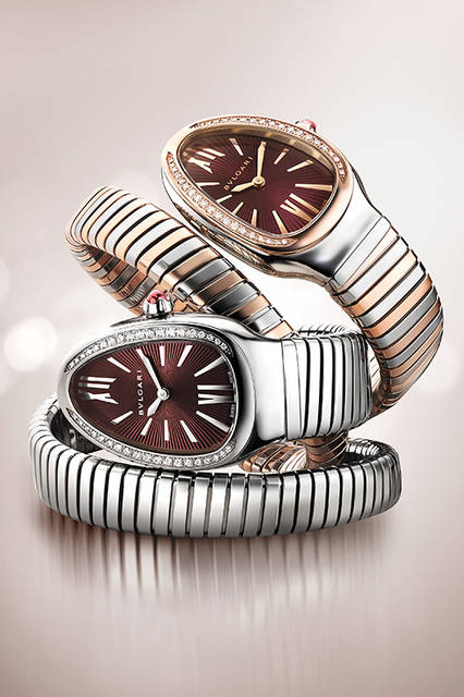 <strong>セルペンティ ツボガス</strong>（写真下）<br />ケース｜ステンレススチール<br />直径｜35mm<br />ムーブメント｜クォーツ<br />ブレスレット｜ステンレススチール<br />発売時期｜2016年7月予定<br />価格｜98万円（税別）<br /><br /><strong>セルペンティ ツボガス</strong>（写真上）<br />ケース｜ステンレススチール＋18Kピンクゴールド<br />直径｜35mm<br />ムーブメント｜クォーツ<br />ブレスレット｜ステンレススチール＋18Kピンクゴールド<br />発売時期｜2016年2月予定<br />価格｜138万円（税別）