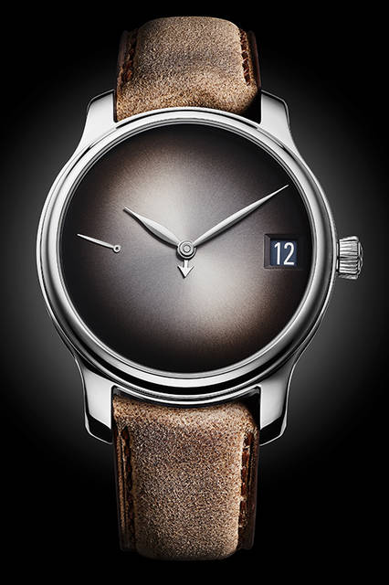 <strong>エンデバー・<br />パーペチュアルカレンダー・コンセプト</strong><br />ケース｜18Kホワイトゴールド<br />直径｜40.8mm<br />厚さ｜11.1mm<br />ムーブメント｜手巻き（Cal.HMC341）<br />機能｜パーペチュアルカレンダー（日付表示、ポインター式月表示。閏年表示はムーブメントの受け板上に配置）、パワーリザーブ表示<br />ストラップ｜クーズーレザー<br />防水｜日常生活<br />限定数｜10本<br />発売時期｜未定<br />予価｜715万円（税別）