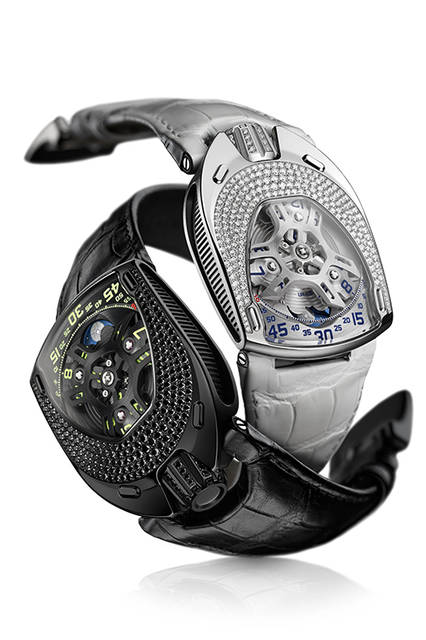 <strong>UR-106 ブラックロータス</strong>（写真左）<br />ケース｜ブラックダイヤモンド付きブラックPVD加工ステンレススチール）<br />サイズ｜縦49.4×横35mm<br />厚さ｜14.45mm<br />ムーブメント｜自動巻き（Cal.UR 6.01）<br />機能｜3つの回転する円盤で時刻を表示するアワーサテライト機構、ムーンフェイズ<br />ストラップ｜アリゲーター<br />防水｜3気圧<br />限定数｜11本<br />発売時期｜発売中<br />価格｜1150万円（税別）<br /><br /><strong>UR-106 ロータス</strong>（写真右）<br />ケース｜ダイヤモンド付きステンレススチール<br />サイズ｜縦49.4×横35mm<br />厚さ｜14.45mm<br />ムーブメント｜自動巻き（Cal.UR 6.01）<br />機能｜3つの回転する円盤で時刻を表示するアワーサテライト機構、ムーンフェイズ<br />ストラップ｜アリゲーター<br />防水｜3気圧<br />限定数｜11本<br />発売中<br />価格｜1150万円（税別）