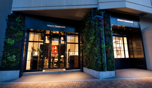 <strong>モリッツ・グロスマン ブティック</strong><br />東京都文京区小石川4-15-9<br />営業時間｜11:00～19:00<br />定休日｜日曜、月曜<br />Tel. 03-5615-8185<br />